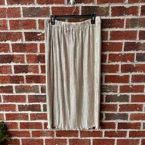 Vintage Talbots Champagne Pleated Midi Skirt Size 18 (XL)